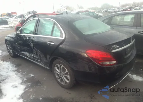 2016 Mercedes-Benz C 300 Sport 4Matic/Luxury 4Matic/4Matic from USA, damaged, VIN 55SWF4KB9GU136975